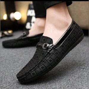 Men’s Black Loafers Slip On Dress Casual Shoes Size 41 New Without Box